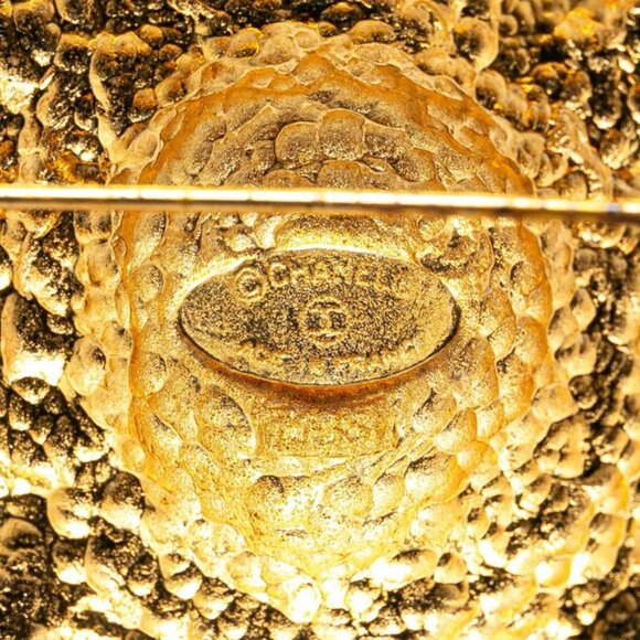 CHANEL CC Logos Leo Lion Brooch Gold Tone Pin Auth - Picture 4 of 4